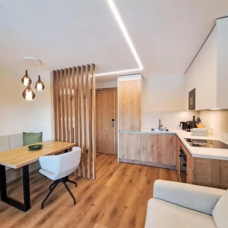 Iris-4 By Interhome 3* Auffach