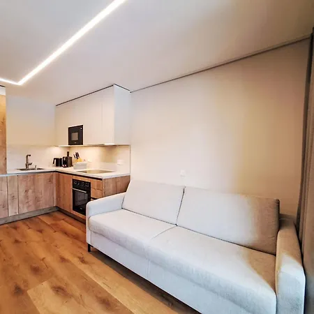 Iris-4 By Interhome 3* Auffach