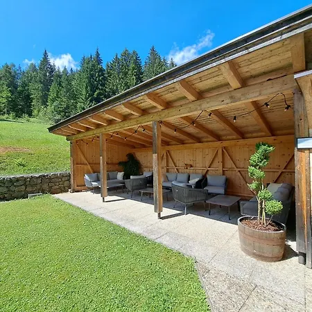 Iris-4 By Interhome 3* Auffach