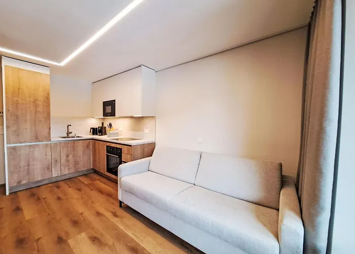 Iris-4 By Interhome 3* Auffach