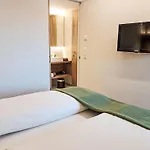 Iris-4 By Interhome 3* اوفاش