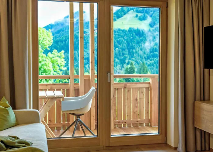 Iris-4 By Interhome 3*